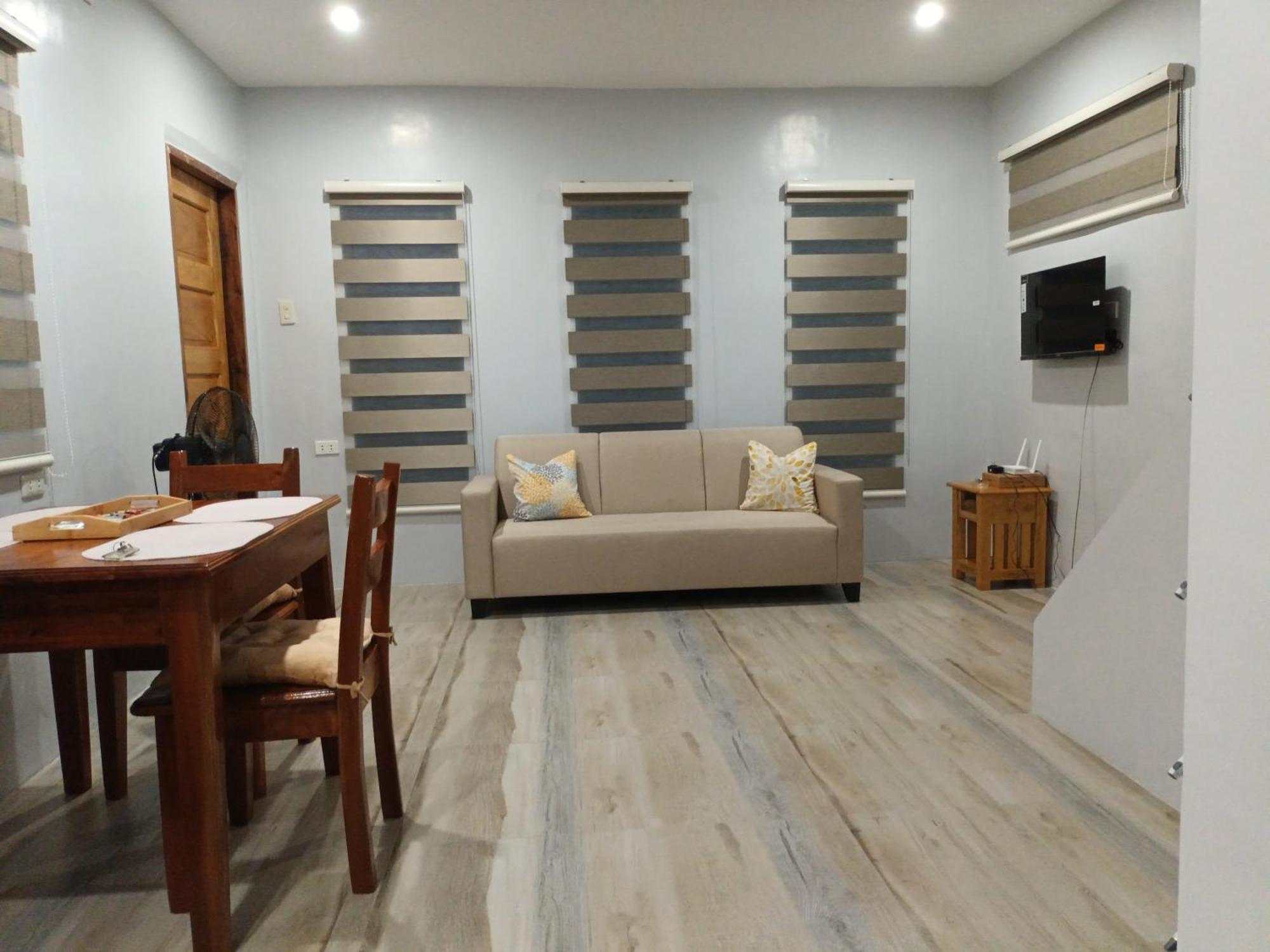 Grae'S Apartelle Moalboal Exterior photo