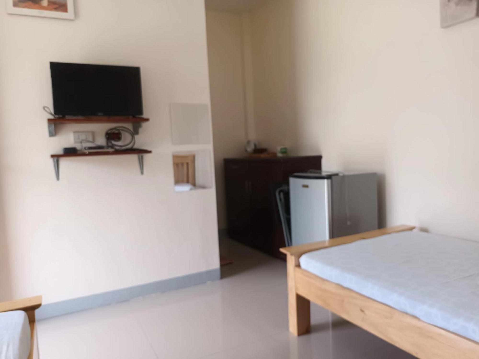 Grae'S Apartelle Moalboal Exterior photo