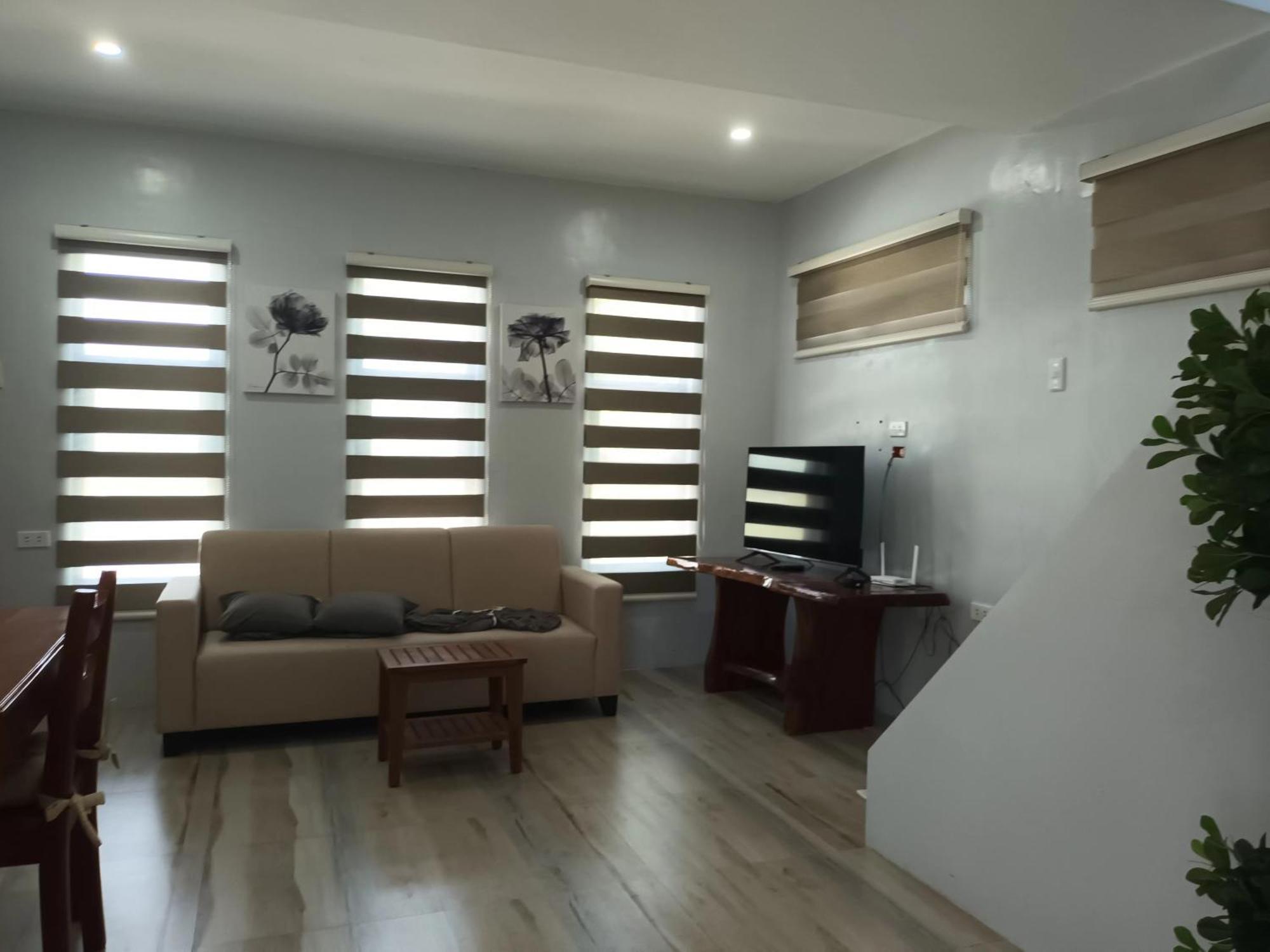 Grae'S Apartelle Moalboal Exterior photo